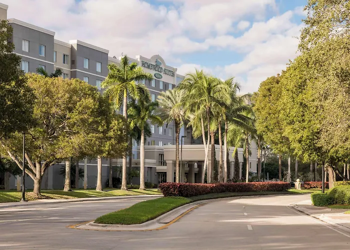 Homewood Suites Miami Airport/Blue Lagoon