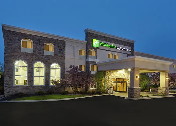 Holiday Inn Express & Suites Chicago-Libertyville By Ihg