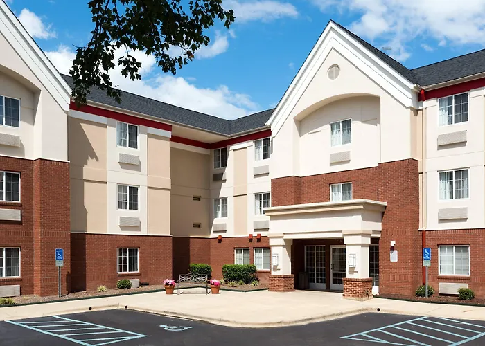 Mainstay Suites Raleigh - Cary