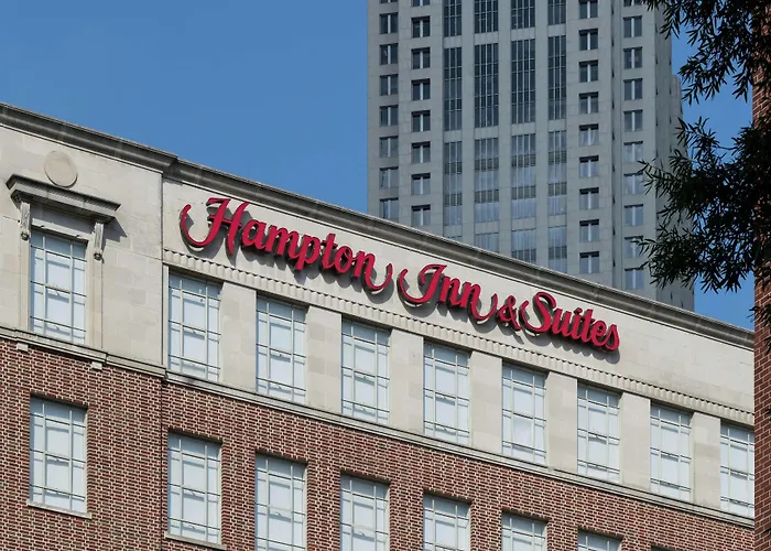 Hampton Inn & Suites -Downtown
