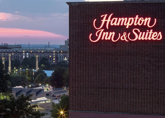 Hampton Inn & Suites -Downtown