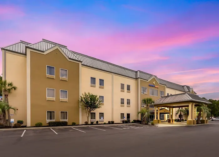 Comfort Suites At The University