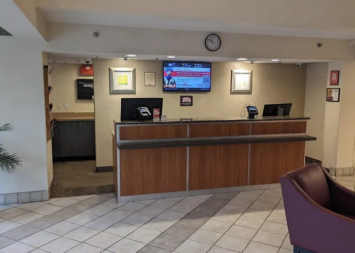 Red Roof Inn Airport