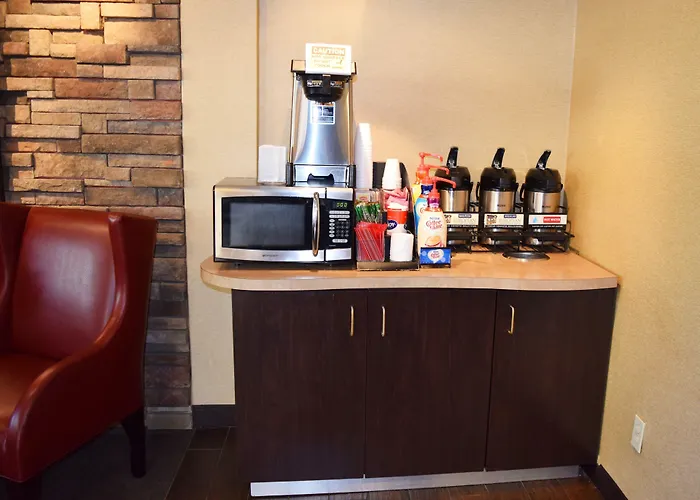 Red Roof Inn Plus+ Pittsburgh East -