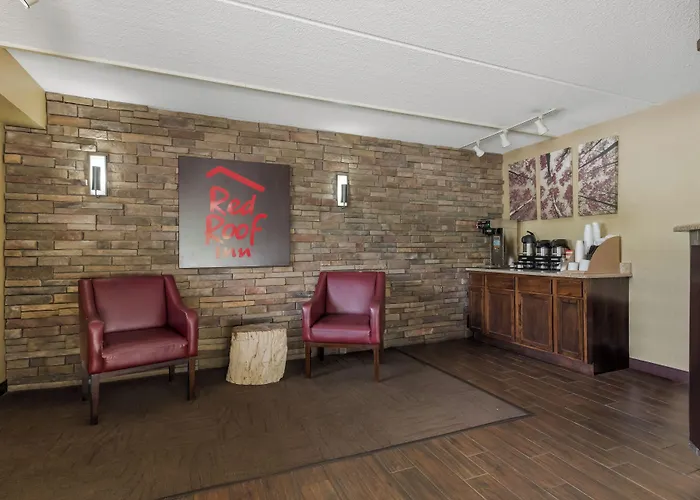 Red Roof Inn Hickory