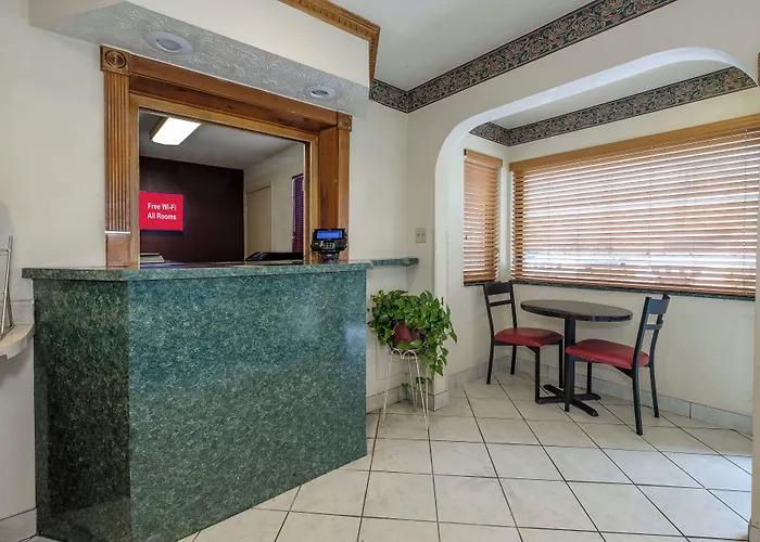 Red Roof Inn