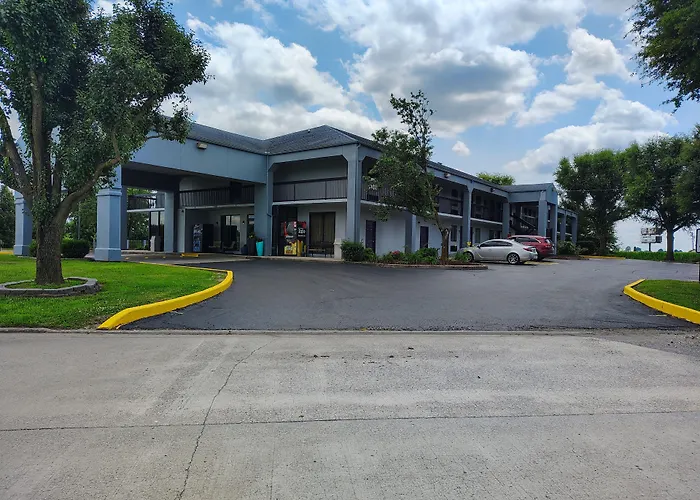 The Riverstone Hotel