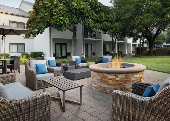 Courtyard Dallas Las Colinas