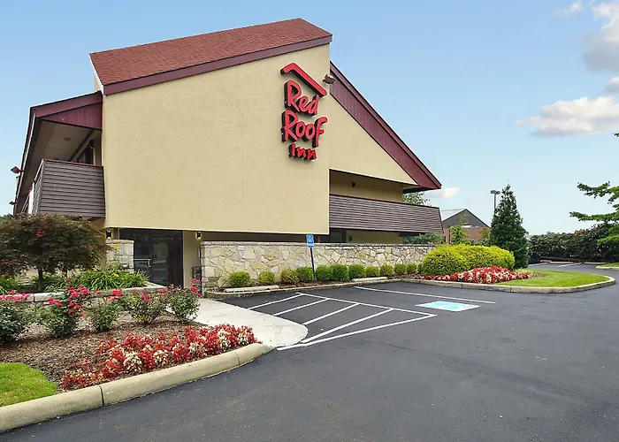 Red Roof Inn East - Hurstbourne