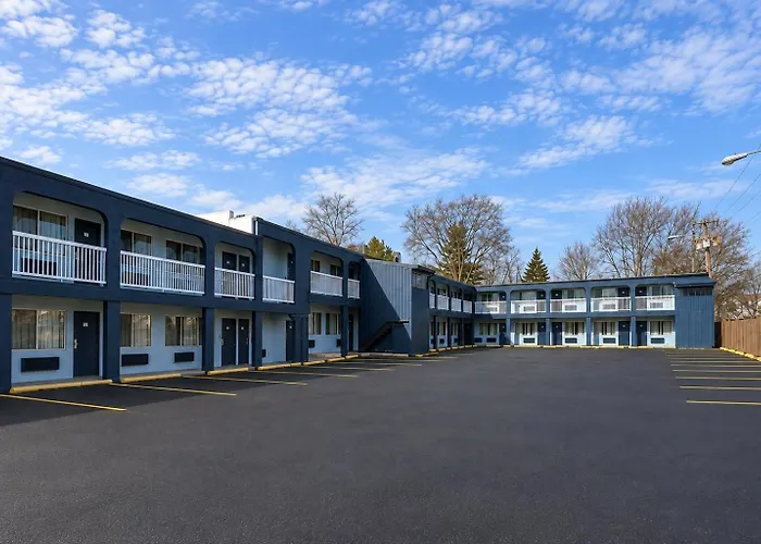 Richmond Inn And Suites