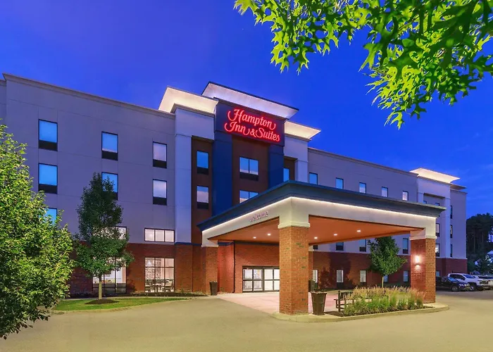 Hampton Inn & Suites /Mars