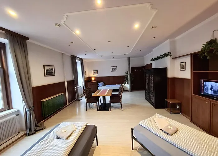 3 Raben - Leoben - Zimmer für Geschäftsreisende, Urlauber, Monteure und Handwerker