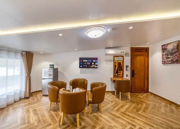 La Fleur Premium Central Apartment