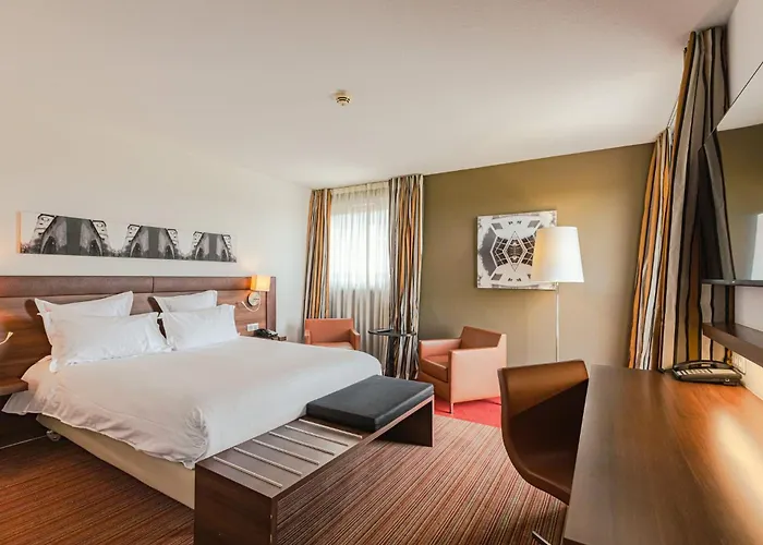 Holiday Inn By Ihg