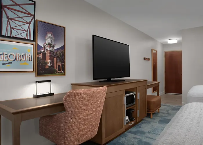Hampton Inn