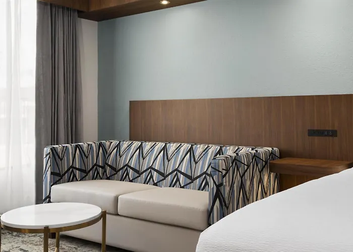 Best Western Premier Lakeland North