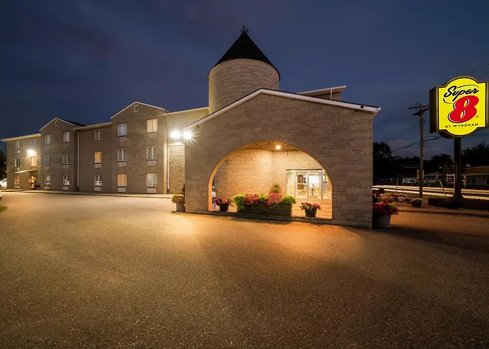 Super 8 By Wyndham