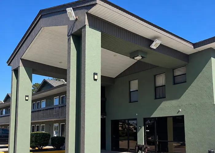 Americas Best Inn - Savannah I-95
