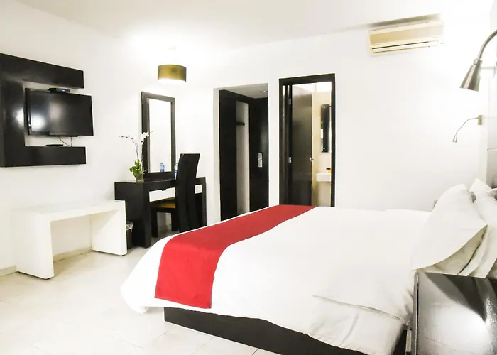 Hotel Expo Plaza Business&Family Guadalajara