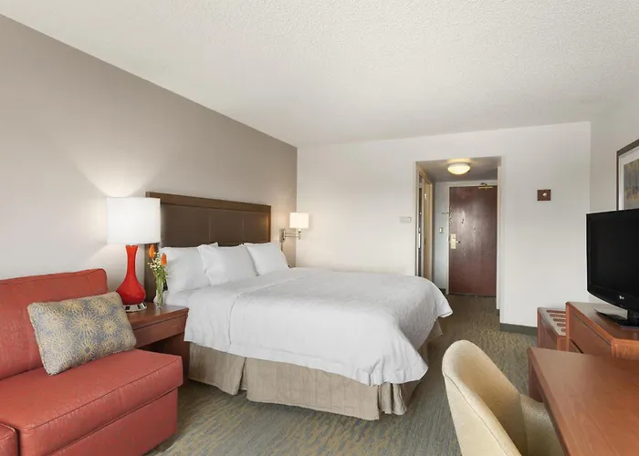 Hampton Inn & Suites Denver-Cherry Creek
