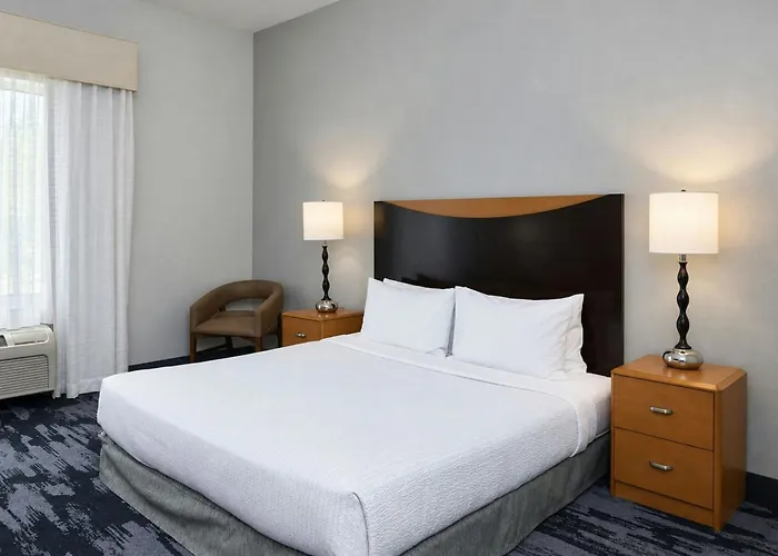 Fairfield Inn & Suites By Marriott Milwaukee Airport