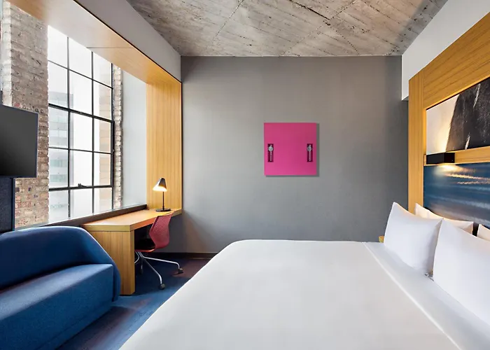 Aloft Dallas Downtown