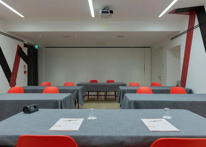 Aiden by Best Western JHD Dunant Hotel Castiglione Delle Stiviere