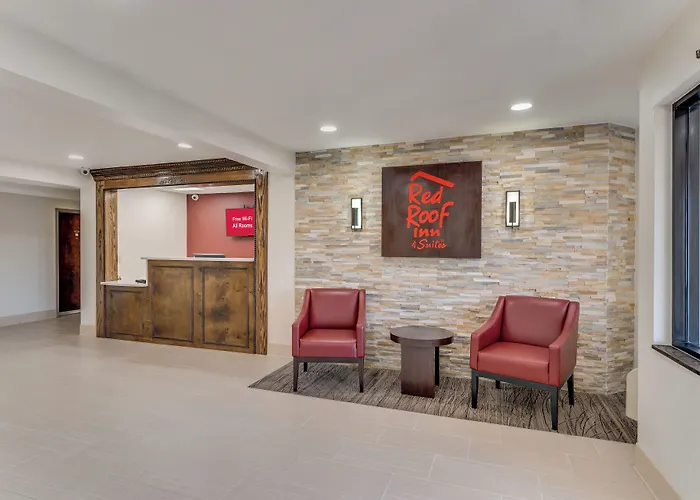 Red Roof Inn & Suites Newport - Middletown, Ri