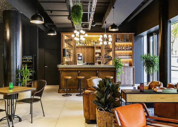 Ibis Styles Puteaux Paris La Defense Hotel