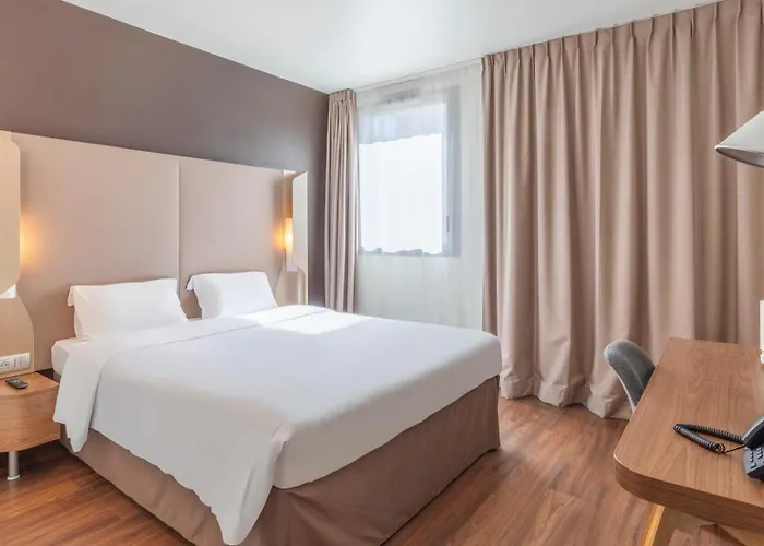 Campanile Marseille Est - Aubagne