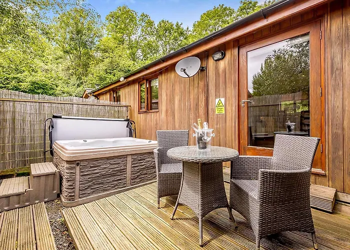 Meadows End Lodges