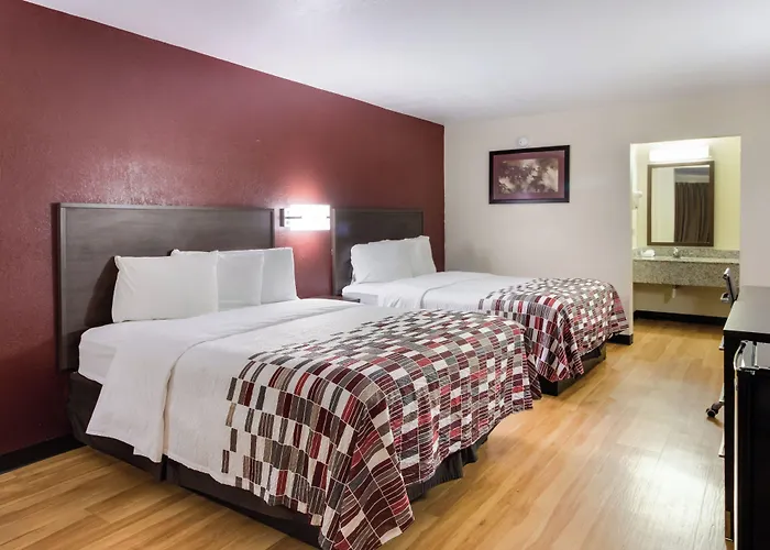Red Roof Inn & Suites Commerce - Athens