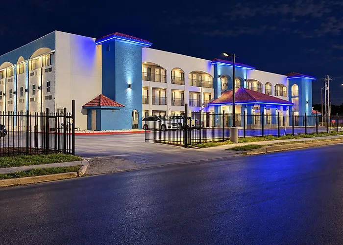 Hallmark Inn & Suites Newly Renovated Rooms San Antonio Northeast