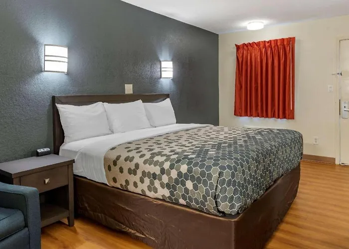 Quality Inn & Suites Columbus West