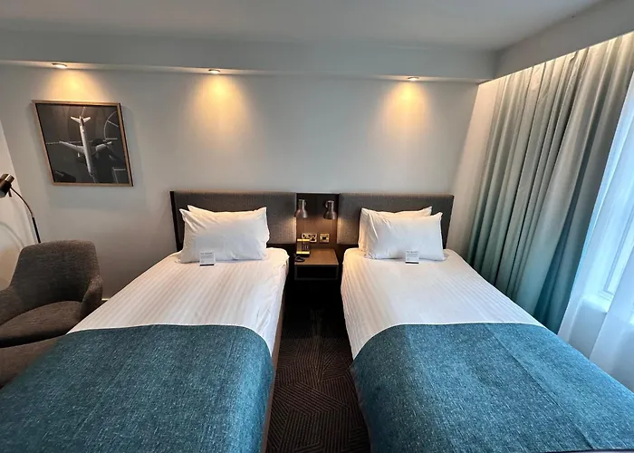 Holiday Inn Bristol Airport By Ihg