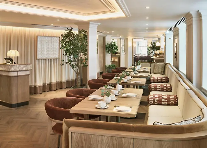 Radisson Blu Hotel, London Bond Street