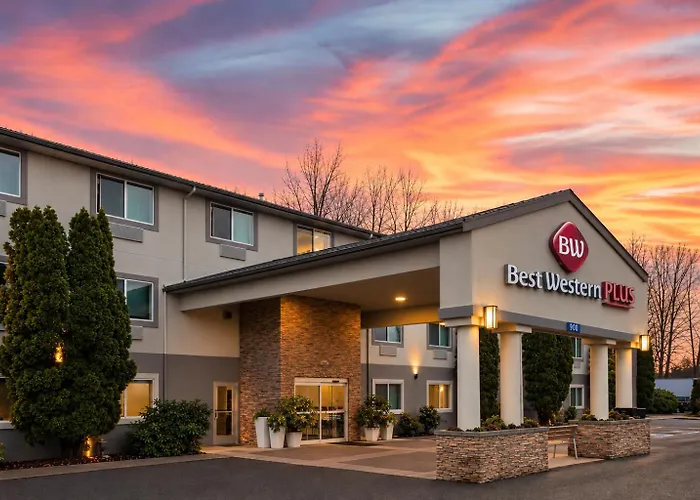 Holiday Inn Express Hotels & Suites Burlington By Ihg