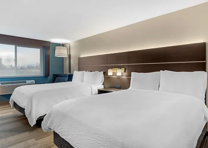 Holiday Inn Express Hotels & Suites Burlington By Ihg