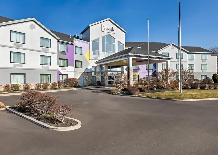 Spark By Hilton Central