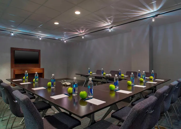 Aloft New Orleans Downtown