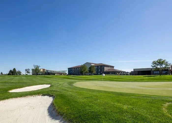 Holiday Inn Express & Suites Sioux Center By Ihg