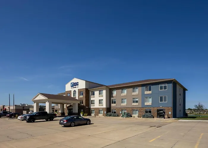 Holiday Inn Express & Suites Sioux Center By Ihg