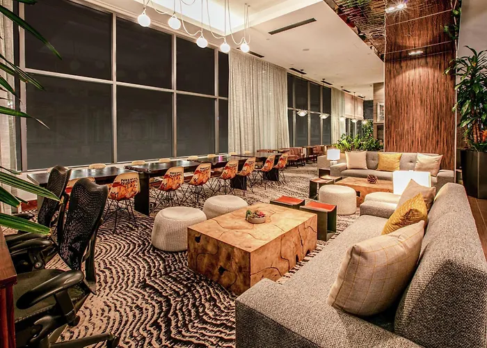 Hilton Garden Inn Downtown