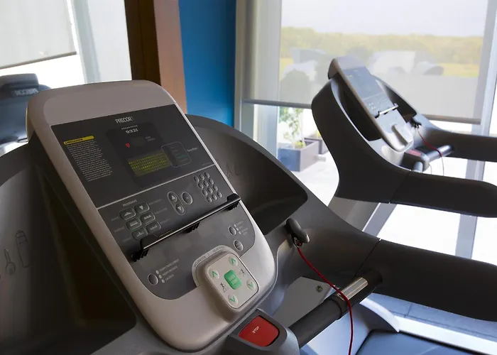 Hampton Inn & Suites By Hilton Paraiso