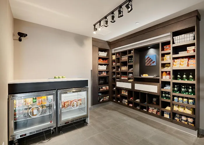Hampton Inn & Suites By Hilton Quebec City