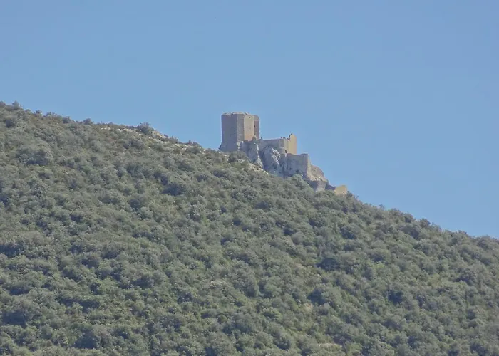 Hotel Les Santolines à Cucugnan