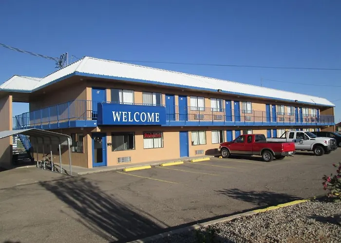 Motel 10