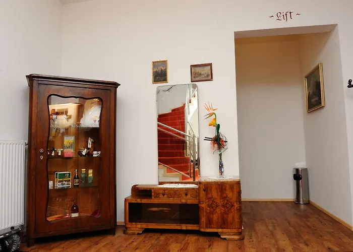 Hotel-Gasthof-Fleischerei - Zur alten Post