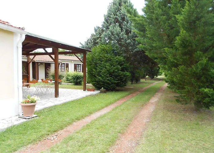 Bed and Breakfast Logis de La Garenne à Mortagne-sur-Gironde