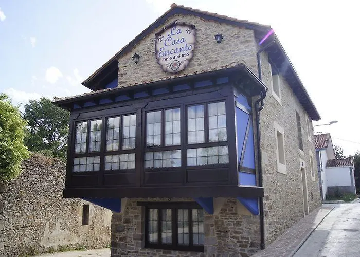 La Casa Encanto